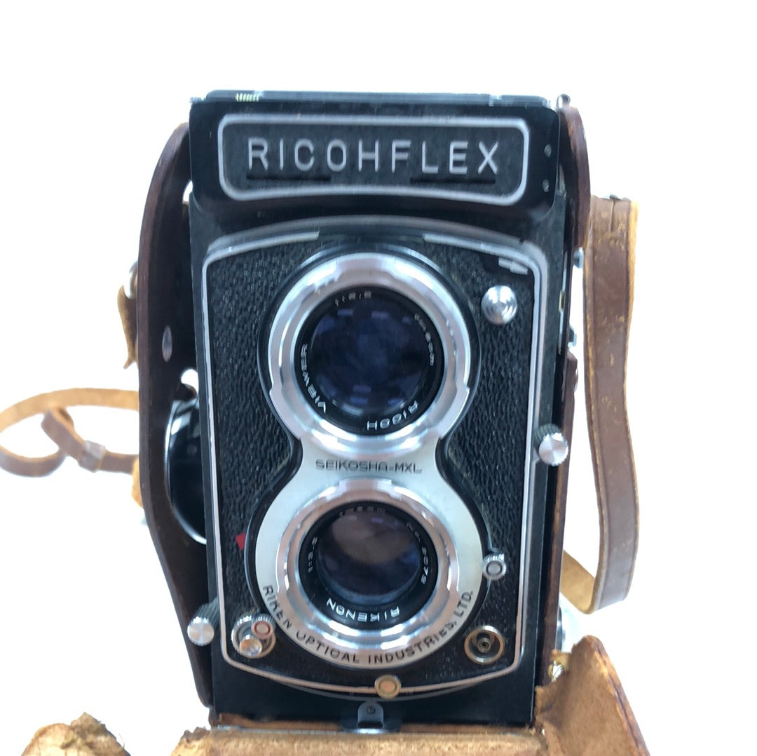 Broken Ricohflex VIII 35MM Film Camera