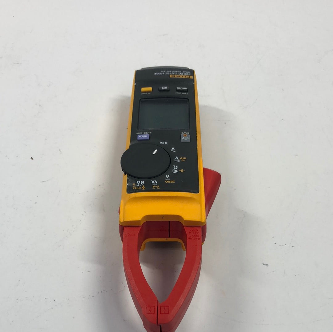 Fluke 393 FC CAT 3 1500V True-rms Clamp Reader – PayMore Worcester