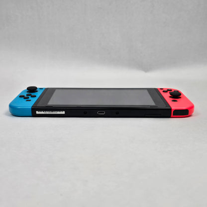 Nintendo Switch v1 Video Game Console HAC-001 Red/Blue
